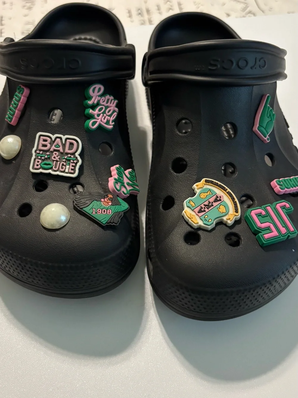 Crocs Women Black Clog  Charms NOT INCLUDED